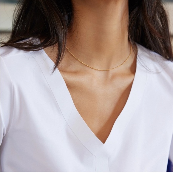 ADAY Something Tailored Small Classic White V-Neck top Capsule Wardrobe - Picture 16 of 16